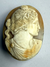 ANTIQUE VICTORIAN HIGH RELIEF