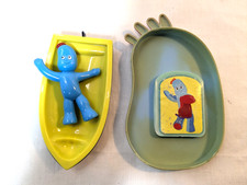 In The Night Garden Igglepiggle and Boat Cbeebies Magazine Free Gift Toys