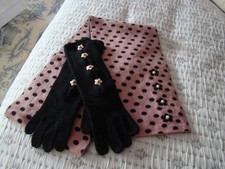Alice Hannah Pink and Black Scarf and Gloves Set