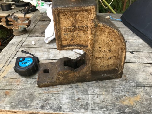 Record pipe vice - 62, pipe-vice