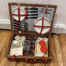  The Brexton Collection Picnic