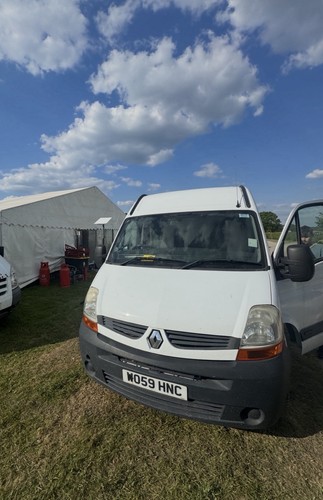 Renault master off grid camper - off-grid,