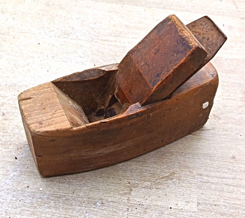 Aldon vintage wooden hand - aldon,