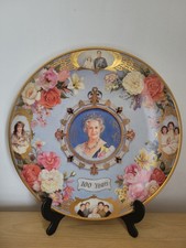 Queen elizabeth the - hm,