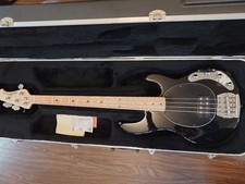 Music man Stingray // Electric