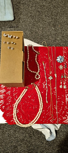 Vintage costume jewelry - jewelry, mega