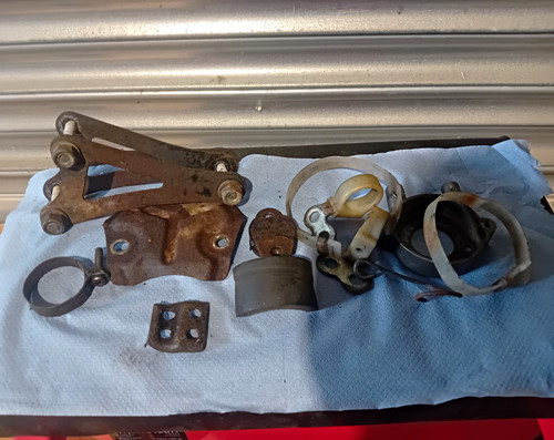 Various dt125r brackets - dt125r,
