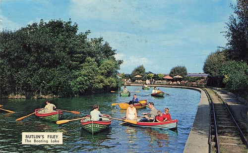 Butlins filey postcard - butlins,