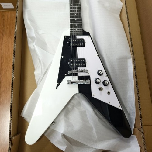 Flying electric guitar white - flying, v
