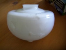 PURE WHITE GLASS OIL LAMP FONT-NEW UNUSED OLD STOCK.