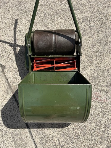 Webb push lawnmower - webb,