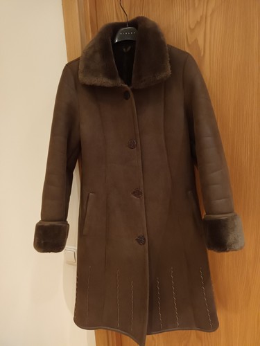 Women lambskin coat - women's,