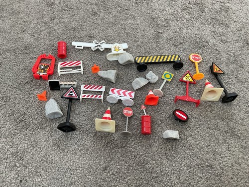 Joblot toy car - joblot, signs
