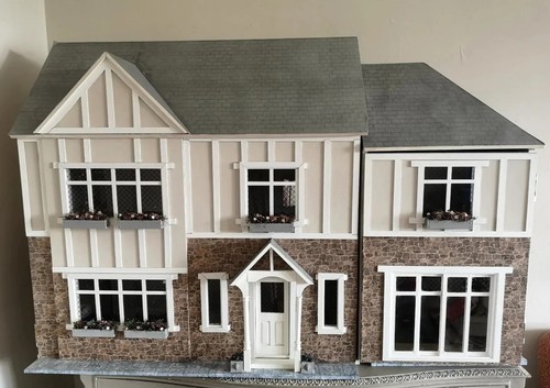 Large dolls house 12th scale - house,