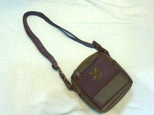 NATIONAL TRUST CROSS BODY BAG - WITH ZIPPED POCKETS
