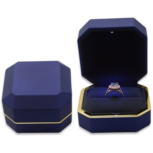 Engagement ring box with led - ring,