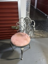Vintage chair NEED GONE