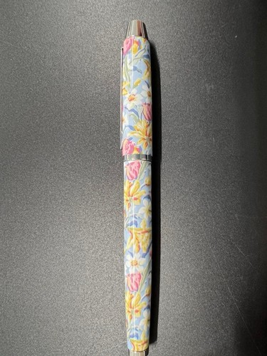 Laura ashley fountain - ashley, pens