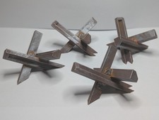 4x tank traps Grimdark