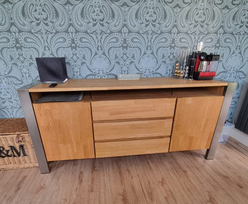 Large dining room - , sideboard