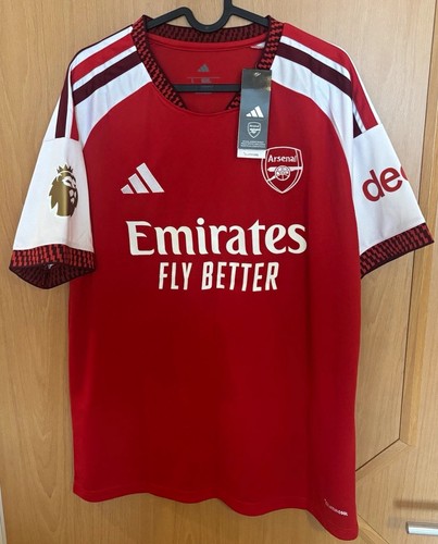 Arsenal champions home - arsenal, 26/27