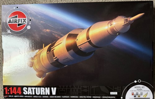 Airfix 144 saturn gift set - airfix, v