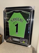 HAND SIGNED PETER SCHMEICHEL