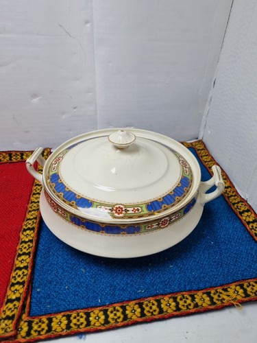 Tureen with lid - with, vintage