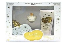 Jeanne Arthes Amore Moi White Pearl Eau De Parfum 100ml Gift Set - damaged box