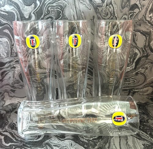 Fosters lager pint - pint, x