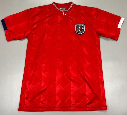 England away score draw - england,