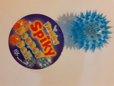 Flashing spiky bouncy ball - flashing,
