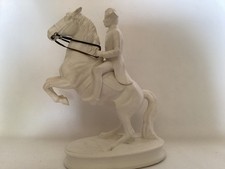 VERY RARE BESWICK  ( UNPAINTED