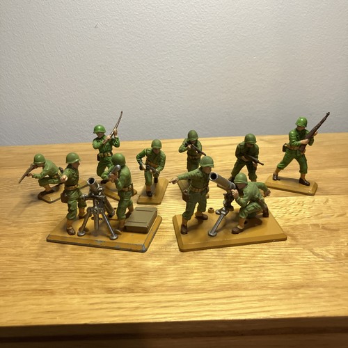 Britains marines deetail - -,