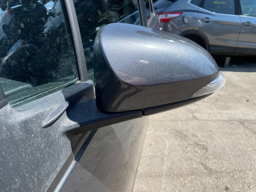 Toyota yaris mk3 icon 2016 - toyota,
