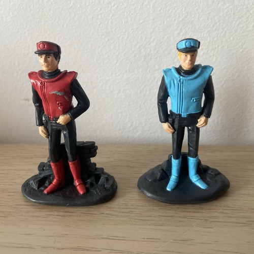 Captain scarlett figures - captain,