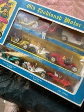 ‘old Fashioned Motor Car’