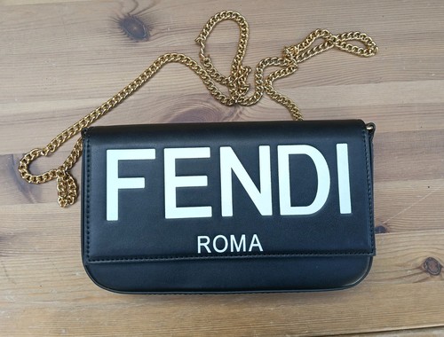 Fendi roma black - fendi,