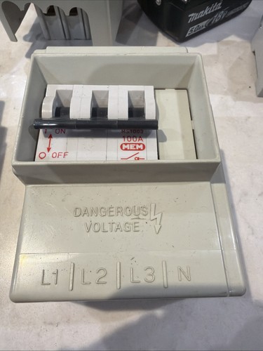 Mem 100 amp triple - amp,