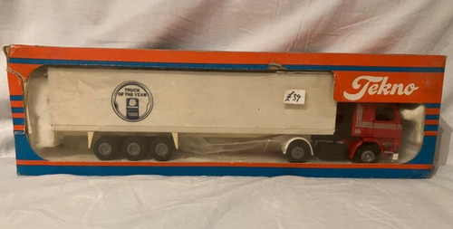 Tekno 450 scania 143m - 450,