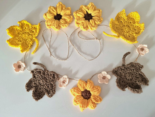 Crochet autumn floral leaf - floral,