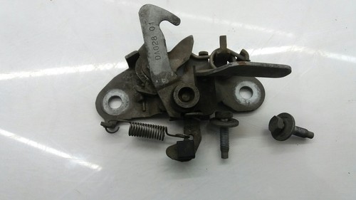 793449 7907269 bonnet lock