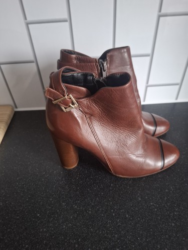 Ladies size next leather - size,