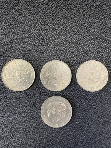 Commemorative crowns - 4,