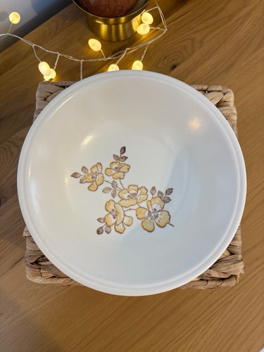 Yellow floral vintage - yellow,