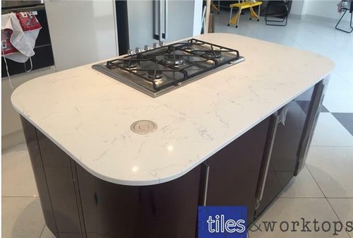 Carrara white marble quartz - carrara,