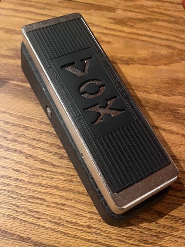 Vox v846 hand - hand-wired, wah