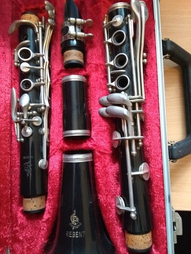 Clarinet made regent - by,