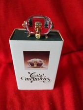 PRELOVED SWAROVSKI CRYSTAL MEMORIES – TREASURE CHEST GOLD 168678 BOXED
