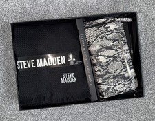 BNIB STEVE MADDEN BLACK KNIT